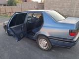 Volkswagen Vento 1993 года за 1 100 000 тг. в Шымкент – фото 5