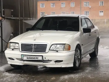 Mercedes-Benz C 280 1996 года за 1 900 000 тг. в Астана