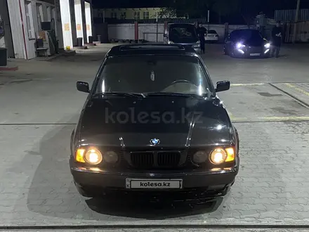 BMW 525 1992 года за 1 650 000 тг. в Алматы – фото 4