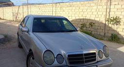 Mercedes-Benz E 320 1999 года за 3 700 000 тг. в Актау – фото 5