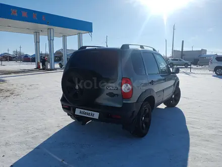 Chevrolet Niva 2017 года за 4 300 000 тг. в Шалкар – фото 2