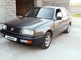 Volkswagen Vento 1992 года за 950 000 тг. в Шымкент