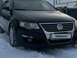 Volkswagen Passat 2005 годаүшін2 900 000 тг. в Байсерке