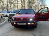 Volkswagen Vento 1992 годаүшін1 700 000 тг. в Караганда