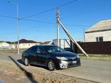 Toyota Camry 2014 года за 5 300 000 тг. в Атырау