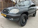 Chevrolet Niva 2004 года за 2 900 000 тг. в Алматы