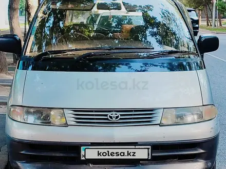 Toyota Estima Lucida 1995 года за 2 800 000 тг. в Алматы