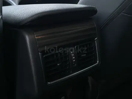 Toyota Camry 2018 года за 14 200 000 тг. в Караганда – фото 28
