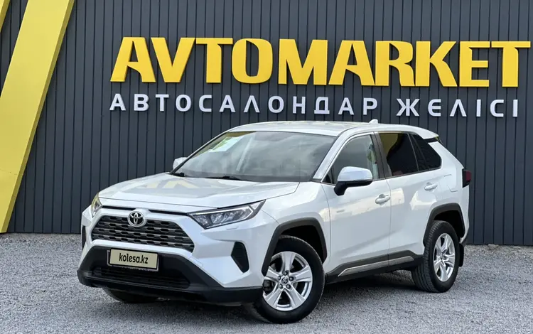Toyota RAV4 2019 годаүшін12 850 000 тг. в Актобе