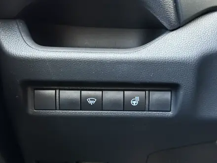 Toyota RAV4 2019 года за 12 850 000 тг. в Актобе – фото 17