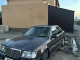 Mercedes-Benz E 200 1992 года за 1 250 000 тг. в Караганда