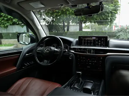 Lexus LX 570 2016 года за 39 500 000 тг. в Алматы – фото 14