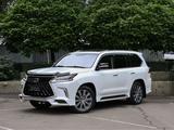 Lexus LX 570 2016 годаүшін39 500 000 тг. в Алматы