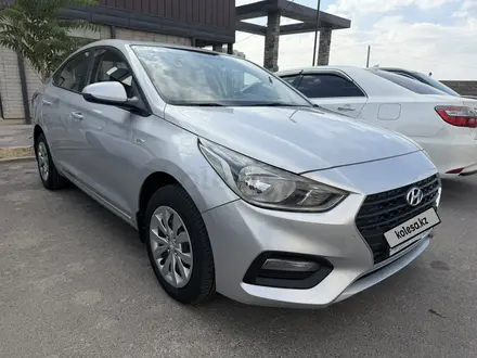 Hyundai Accent 2019 года за 6 700 000 тг. в Шымкент – фото 3