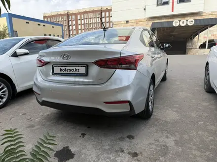 Hyundai Accent 2019 года за 6 700 000 тг. в Шымкент – фото 4