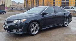 Toyota Camry 2012 года за 6 300 000 тг. в Актобе – фото 2