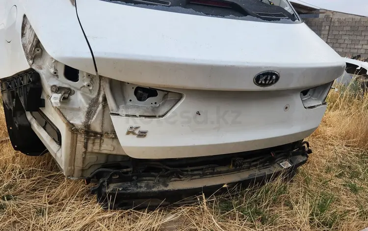 Задний часть Kia k5 Optima JF за 111 000 тг. в Шымкент