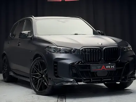 BMW X5 2024 года за 79 000 000 тг. в Астана
