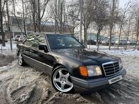 Mercedes-Benz E 500 1994 года за 5 900 000 тг. в Алматы