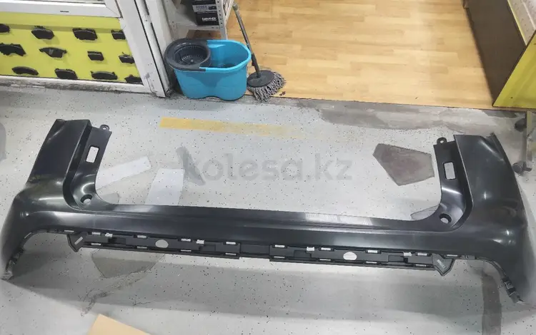 Задний бампер TOYOTA HIGHLANDER 2020 за 120 000 тг. в Алматы