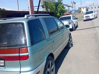 Mitsubishi Space Wagon