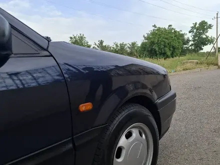 Volkswagen Passat 1994 года за 2 500 000 тг. в Шымкент – фото 14