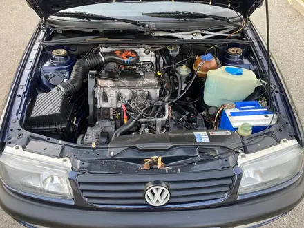 Volkswagen Passat 1994 года за 2 500 000 тг. в Шымкент – фото 27