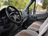 Volkswagen Crafter 2010 года за 11 000 000 тг. в Алматы – фото 4