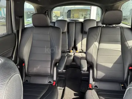 Mercedes-Benz GLS 580 2020 года за 47 000 000 тг. в Алматы – фото 26