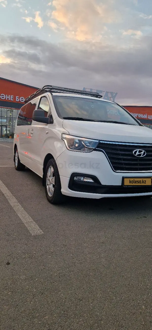 Hyundai Starex, 2019