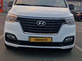 Hyundai Starex 2019 годаүшін13 300 000 тг. в Усть-Каменогорск – фото 3