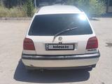 Volkswagen Golf 1996 года за 999 999 тг. в Аксукент – фото 2