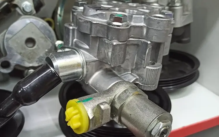 Гур насос 1GR с датчеком Прадо 150 за 60 000 тг. в Алматы