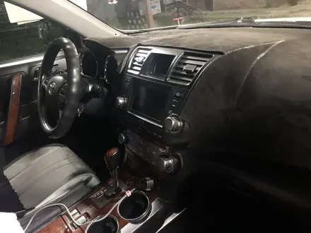 Toyota Highlander 2012 года за 12 500 000 тг. в Алматы – фото 6