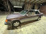 Mercedes-Benz E 200 1992 годаfor1 900 000 тг. в Кызылорда – фото 4