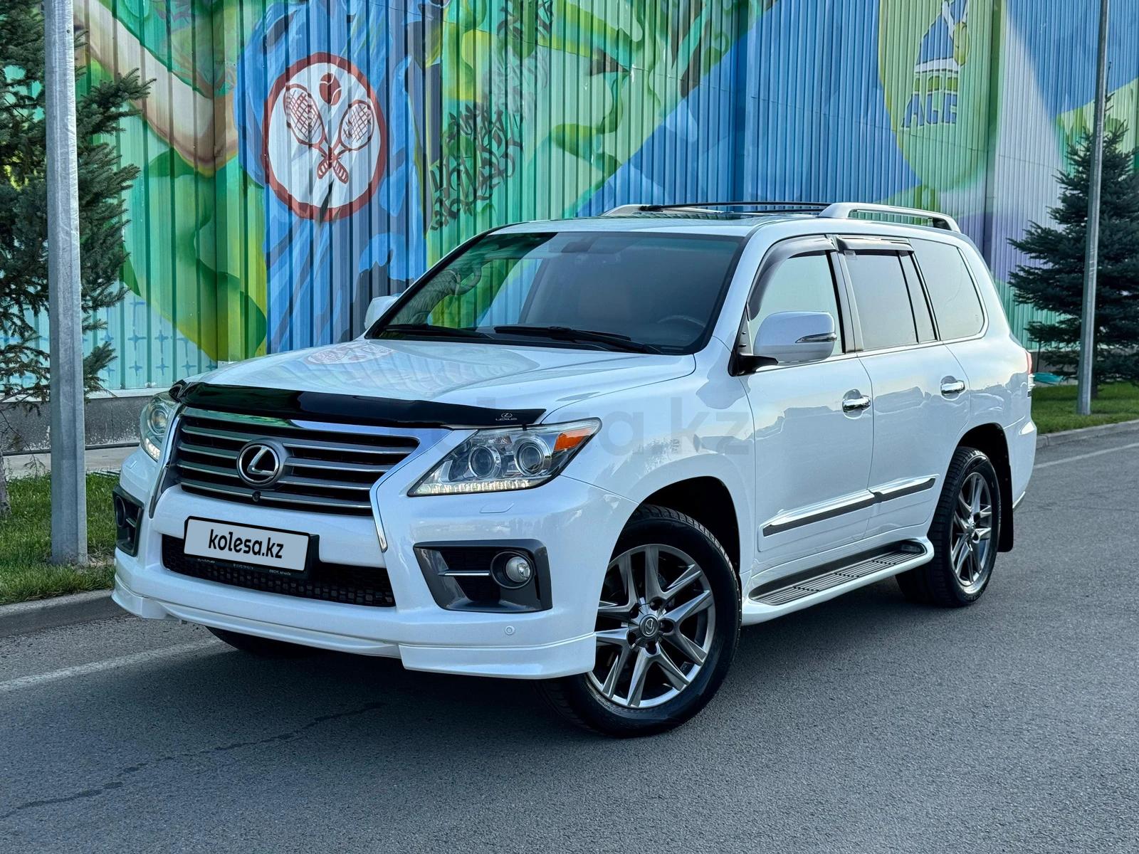 Lexus LX 570 2014 г.