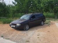 Volkswagen Passat 1993 годаfor1 750 000 тг. в Шымкент