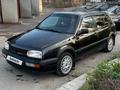 Volkswagen Golf 1997 года за 1 670 000 тг. в Алматы