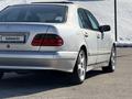 Mercedes-Benz E 320 1999 года за 6 400 000 тг. в Алматы – фото 8