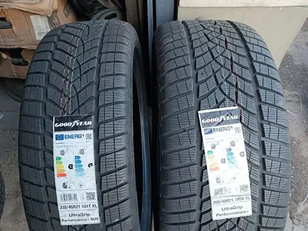 Германия Good year 235/45 R21 V 265/40 R21 за 980 000 тг. в Алматы