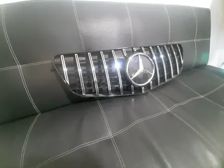 Mercedes-benz.W212 e-class. Решётка радиатора GTүшін65 000 тг. в Алматы – фото 3