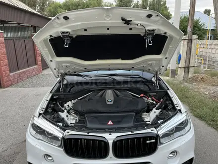 BMW X5 2014 года за 19 000 000 тг. в Алматы – фото 26