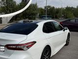Toyota Camry 2019 года за 12 000 000 тг. в Караганда – фото 5
