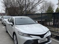 Toyota Camry 2020 года за 15 200 000 тг. в Шымкент
