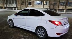 Hyundai Accent 2013 года за 3 800 000 тг. в Уральск – фото 2