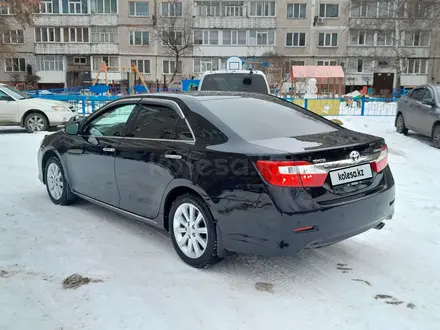 Toyota Camry 2014 года за 10 000 000 тг. в Петропавловск – фото 17