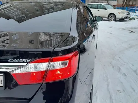 Toyota Camry 2014 года за 10 000 000 тг. в Петропавловск – фото 19