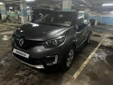 Renault Kaptur 2016 года за 7 300 000 тг. в Астана