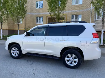 Toyota Land Cruiser Prado 2010 года за 13 900 000 тг. в Актобе – фото 7