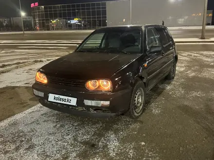 Volkswagen Golf 1994 года за 1 500 000 тг. в Уральск